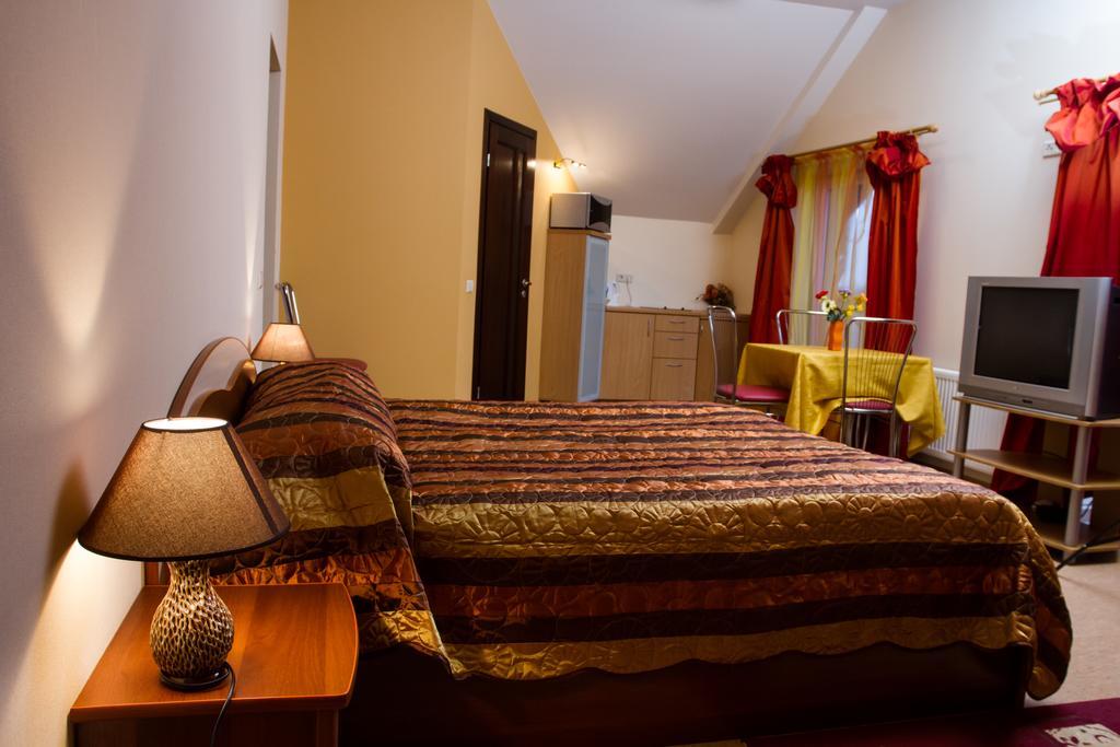 Hotel Po Juros Banga Palanga Exterior foto